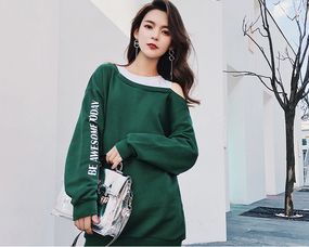 秋天的衣服這樣搭配，輕松穿出女神范兒